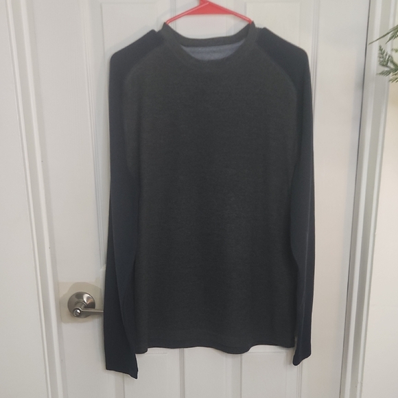 Banana Republic Other - Banana Republic Charcoal Long Sleeve Top